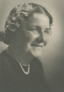 Amy Pearce, WACL President. WACL archive at History of Advertising Trust